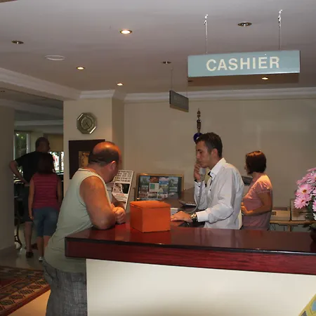 Rena 3* Küçükkuyu