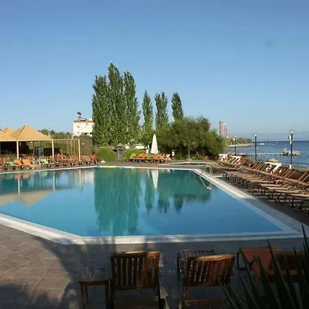 Rena Hotel